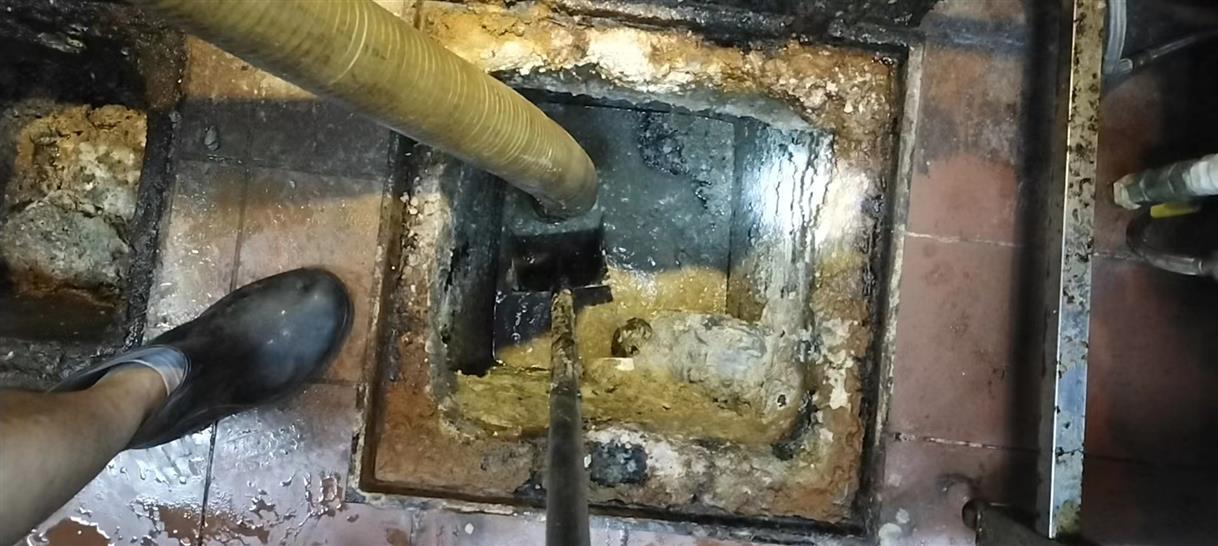 山东污水池清理一般都有毒气，怎么预防中毒呢？